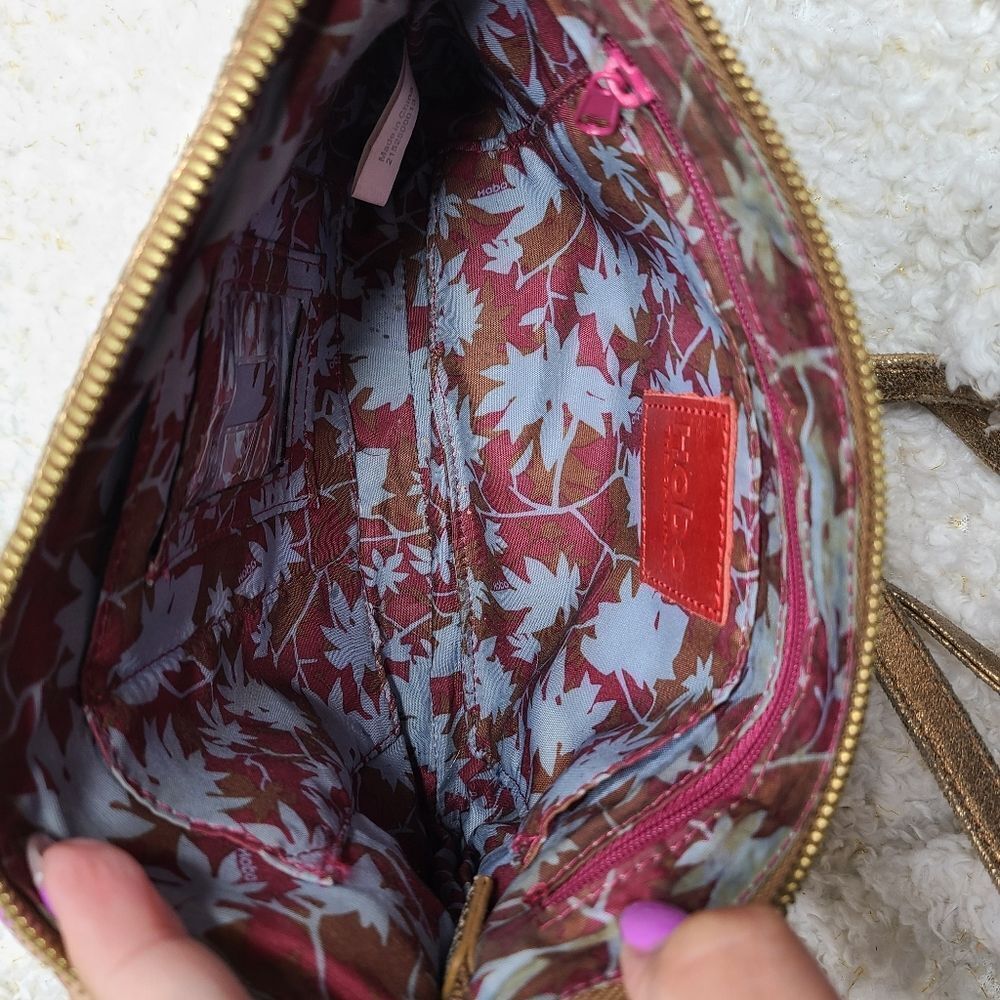 Hobo International Metalic Gold Crossbody Purse - Picture 6 of 7